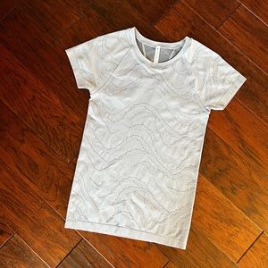 Athleta Lavender Shirt